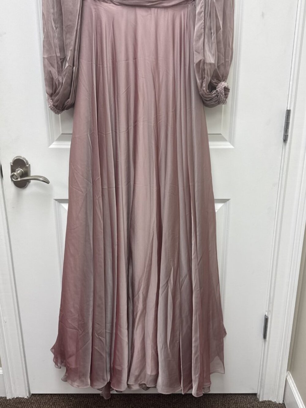 Mac Duggal Size 6 Mauve 67414 Chiffon Gown Dress Cutaway Sleeve Beaded Cuff Prom - Picture 9 of 15